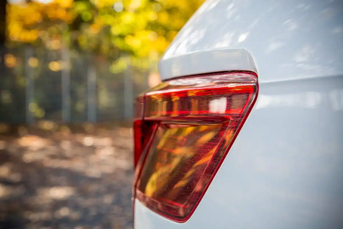 voiture  clignotants