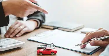 Comment trouver l'assurance auto adaptée à vos besoins et à votre budget