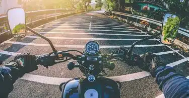 Guide d'achat pour bien choisir sa caméra embarquée pour moto