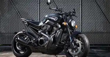 close-up photography of black motorcycle
